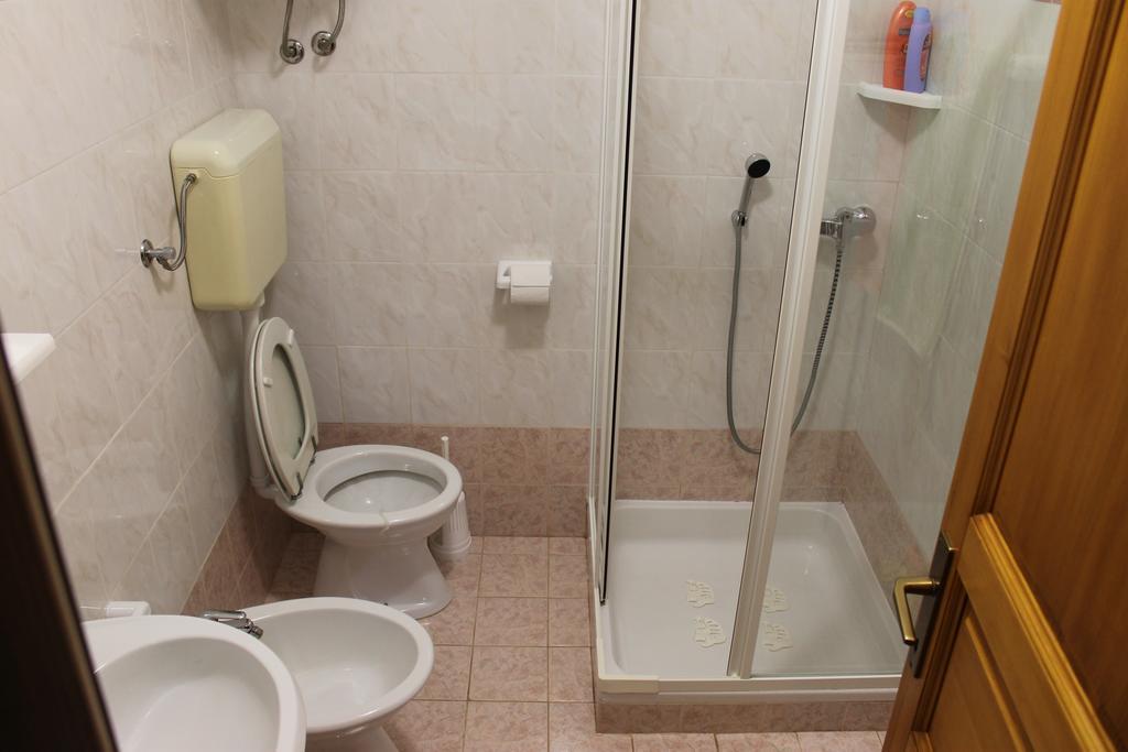 Apartments Mestri Грожнян Номер фото